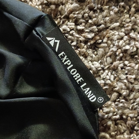 Baby car seat cover/w throw in peanut shell over baby cover - Picture 3 of 6